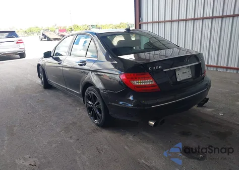 2013 Mercedes-Benz C 300 Luxury 4Matic/Sport 4Matic from USA, damaged, VIN WDDGF8AB7DR252234